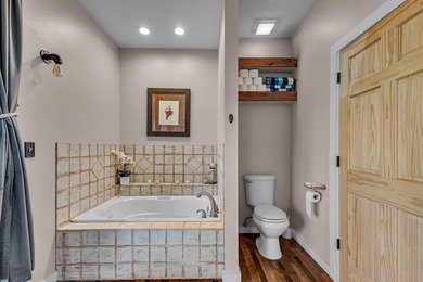 Don't miss this stunning 3-bedroom, 2.5-bath lakeside retreat - photo 26