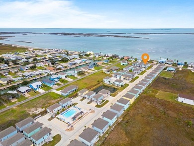 Charming Turnkey 3-Bedroom Coastal Cottage on a Corner Lot in - photo 28