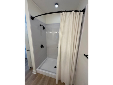 Experience comfort, convenience, and coastal proximity in this - photo 30