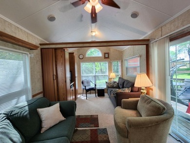2007 DPH Park Model; bedroom with built-ins; large bathroom with - photo 10