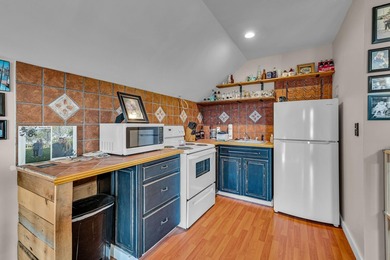 Don't miss this stunning 3-bedroom, 2.5-bath lakeside retreat - photo 34