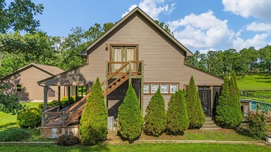 Don't miss this stunning 3-bedroom, 2.5-bath lakeside retreat - photo 43