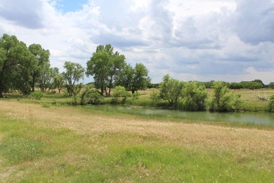 I am pleased to present a premier ranching opportunity located - photo 45