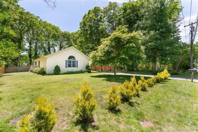 Just listed home south of the highway in Hampton Bays. The - photo 3