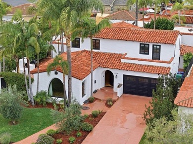 This breathtaking Loma Portal residence seamlessly blends - photo 6