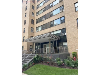 Auction Property, Submit offers on ,Auction.con .Fordham Hill - photo 1