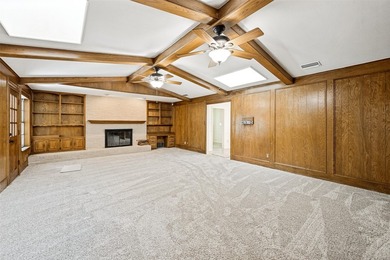 Welcome home to this beautiful 4-bedroom, 2.5-bath home located - photo 11