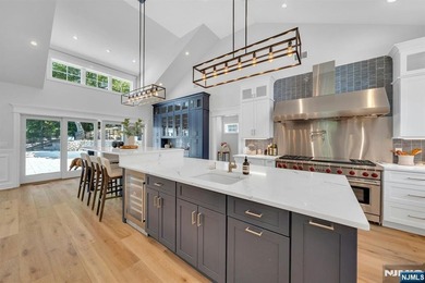 A rare opportunity to own a private estate on one of Franklin - photo 12