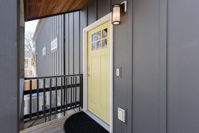 Built in 2018 and ideally located between downtown Charleston - photo 3