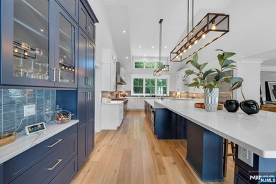A rare opportunity to own a private estate on one of Franklin - photo 16