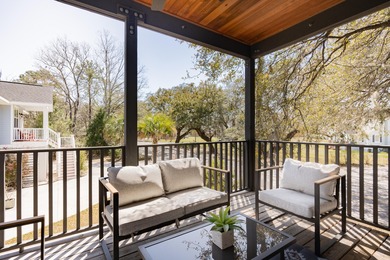 Built in 2018 and ideally located between downtown Charleston - photo 8