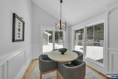 A rare opportunity to own a private estate on one of Franklin - photo 18