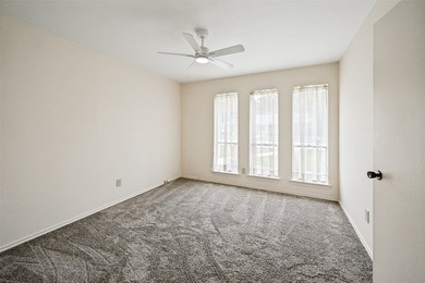 Welcome home to this beautiful 4-bedroom, 2.5-bath home located - photo 20