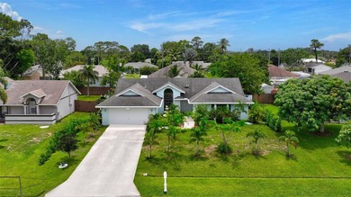 St. Lucie River Home For Sale in Port Saint Lucie Florida