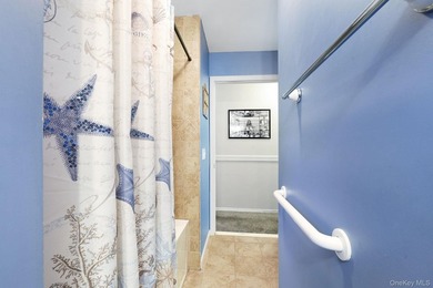 Tucked into one of Middletown's most well-kept and welcoming - photo 21