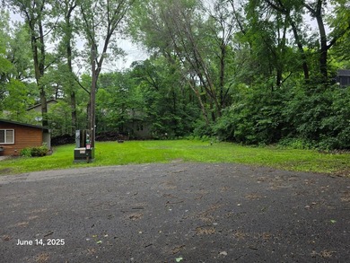 Spacious, level *lot* overlooking Cokato Lake. Room for any size - photo 1