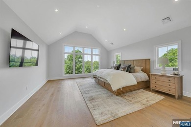 A rare opportunity to own a private estate on one of Franklin - photo 22