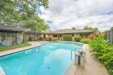 Welcome home to this beautiful 4-bedroom, 2.5-bath home located - photo 24
