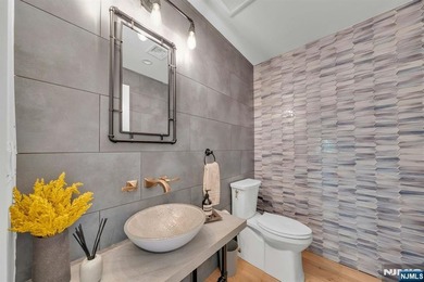 A rare opportunity to own a private estate on one of Franklin - photo 33
