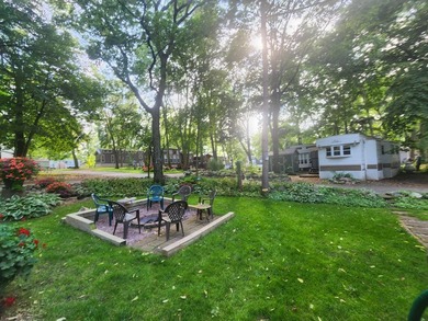Unit 109 is on the West Side (Lake Side), with access to all the - photo 6