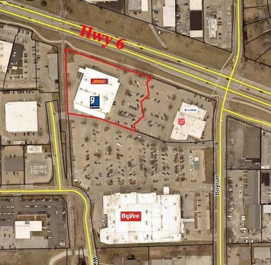 Prominent leased investment with Goodwill Industries and - photo 1