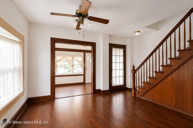 Detached under 500k is almost impossible to find ! Dont miss - photo 4