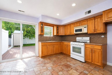 This Is Not Your Typical Townhome, Size Of A Semi With No HOA - photo 9