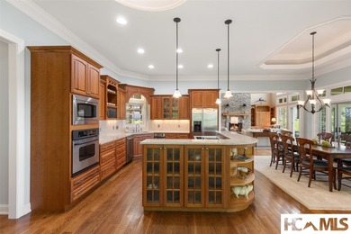 Offered for the first time, this exceptional mountain residence - photo 10