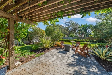 Caloosahatchee River Home For Sale in Fort Myers Florida