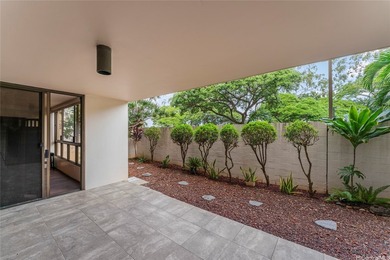 Price Change! RARE 3-bedroom, Upgraded 2-full bath, PET FRIENDLY - photo 10
