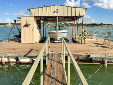 Oh, the Views! Don't miss this desirable waterfront 2-bedroom - photo 10