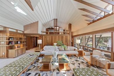 Welcome to The Fox Estate: A Living Masterpiece of Mountain - photo 5