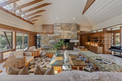 Welcome to The Fox Estate: A Living Masterpiece of Mountain - photo 7
