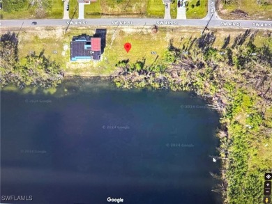 Beautiful Southern Exposure Overlooking One Of Cape Coral's - photo 3