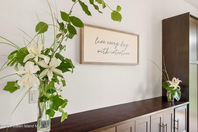 Don't Miss this Incredible OPPORTUNITY! Spacious Studio Condo - photo 6