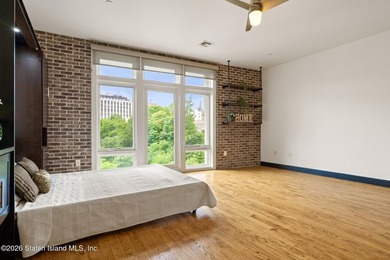 Don't Miss this Incredible OPPORTUNITY! Spacious Studio Condo - photo 9