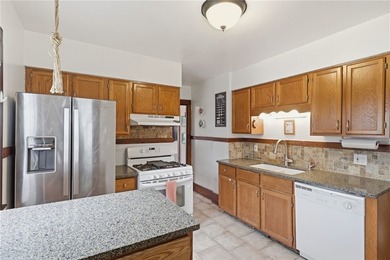 Welcome home to this adorable colonial in Brighton with Penfield - photo 11