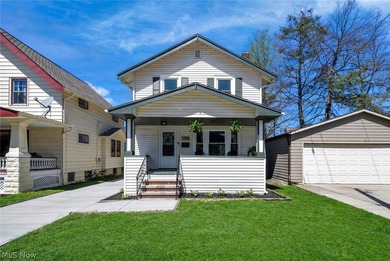 Welcome to this fully updated 3 bedrooms, 2 full bath home in - photo 1