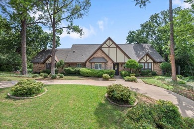 Lake Interlochen Home For Sale in Arlington Texas