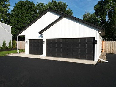 The ultimate lake-view home, Steps from the Spring Lake public - photo 5