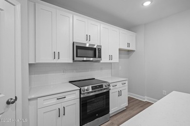 Offering up to $7K in closing costs, $7500 use as you choose and - photo 16