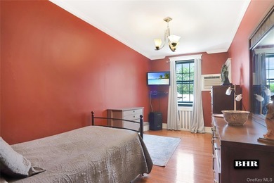 SHEEPSHEAD BAY. 1 Family side hall brick 3 bedroom 1 1/2 bath - photo 16