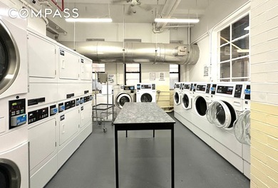 Welcome to this unique loft-style 1-bedroom, 1-bathroom - photo 17