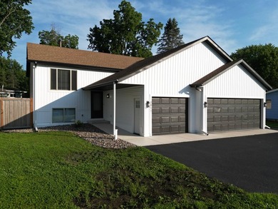 The ultimate lake-view home, Steps from the Spring Lake public - photo 7