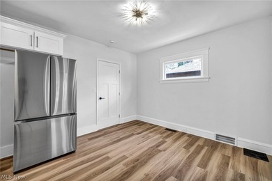 Welcome to this fully updated 3 bedrooms, 2 full bath home in - photo 10