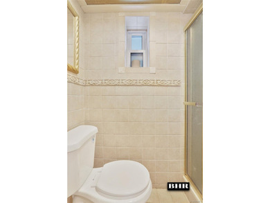 SHEEPSHEAD BAY. 1 Family side hall brick 3 bedroom 1 1/2 bath - photo 22
