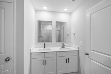 Offering up to $7K in closing costs, $7500 use as you choose and - photo 32