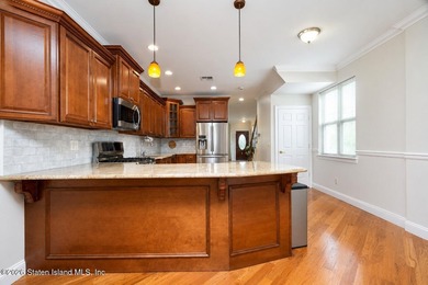 Welcome to 65A Goodall Street, a spacious and beautifully - photo 9