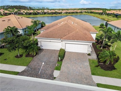 Lake Home For Sale in Fort Myers, Florida