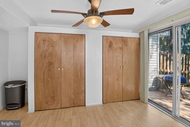 Welcome to this charming end-unit duplex featuring 3 bedrooms - photo 7